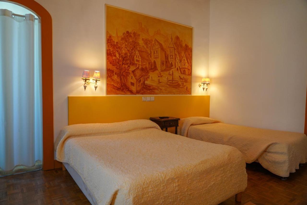 מרסיי Hotel Peron מראה חיצוני תמונה